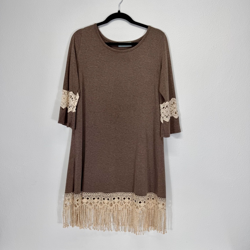 Southern Grace Boho Cream Lace Fringe Bell Sleeve Brown Boho Shift Dress Sz M/L